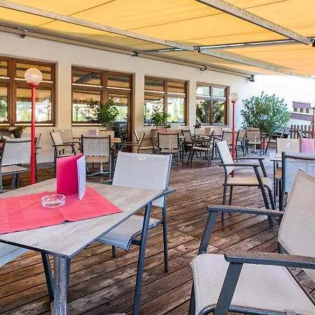 ホテル Vitalhotel 3*